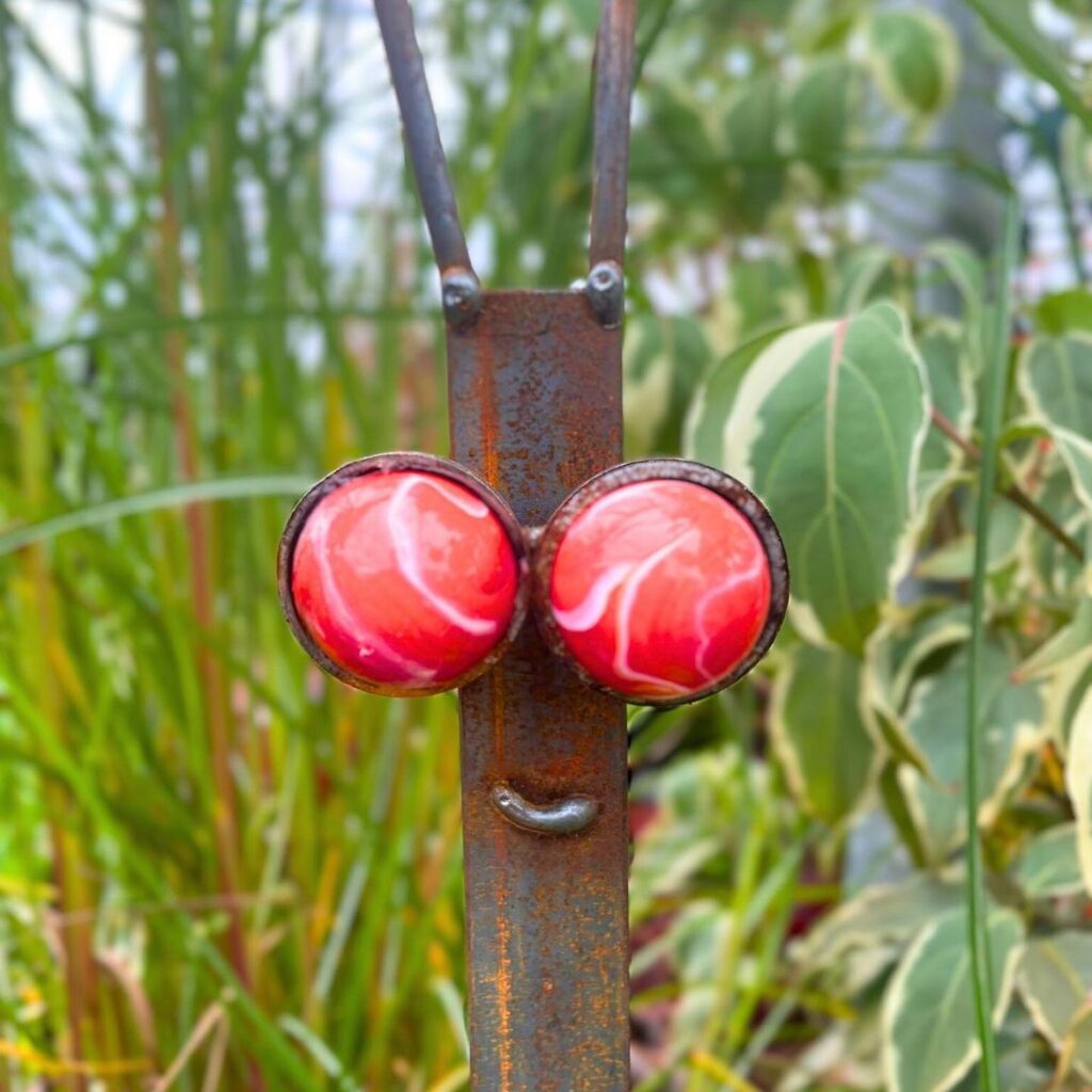 Fun Snail Steel Garden Ornament – Red Beard 5061098721739